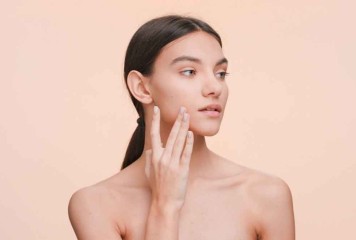Estética de los Pómulos y la Mandíbula